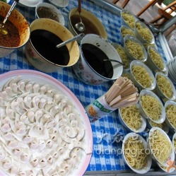 峨眉山下寻味记 探访云华小食店，品味武汉美味云果